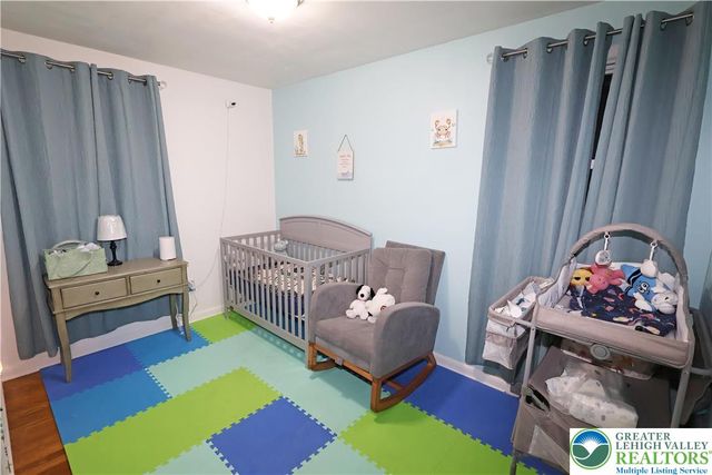 1385 West Macada Road, Hanover Twp, PA 18017