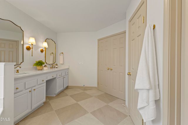 2900 Northop Court, Raleigh, NC 27614