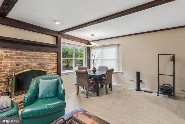 102 N BOX HILL DR, Cherry Hill, NJ 08003