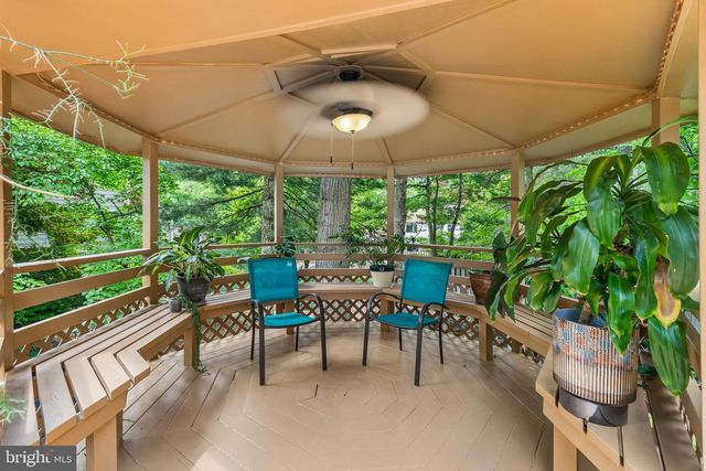 102 N BOX HILL DR, Cherry Hill, NJ 08003