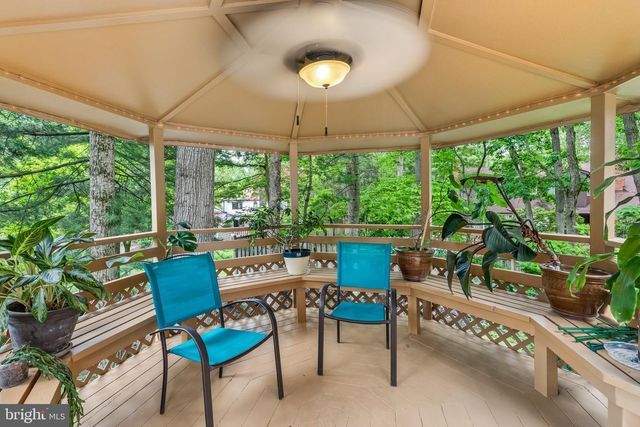 102 N BOX HILL DR, Cherry Hill, NJ 08003