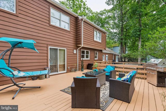 102 N BOX HILL DR, Cherry Hill, NJ 08003