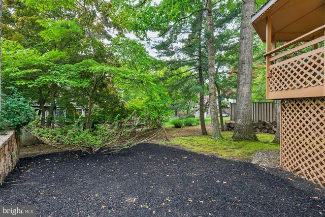 102 N BOX HILL DR, Cherry Hill, NJ 08003