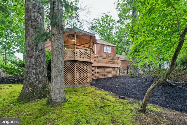 102 N BOX HILL DR, Cherry Hill, NJ 08003