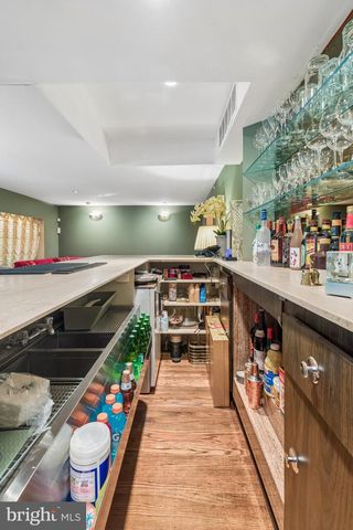 102 N BOX HILL DR, Cherry Hill, NJ 08003