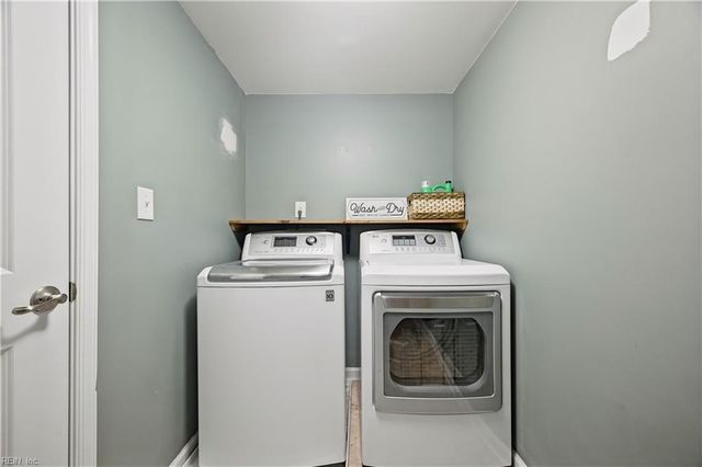 118 Oak Hill LN, Smithfield, VA 23430