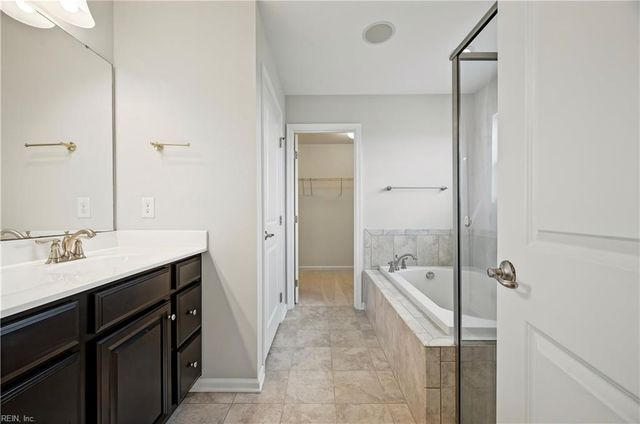 118 Oak Hill LN, Smithfield, VA 23430