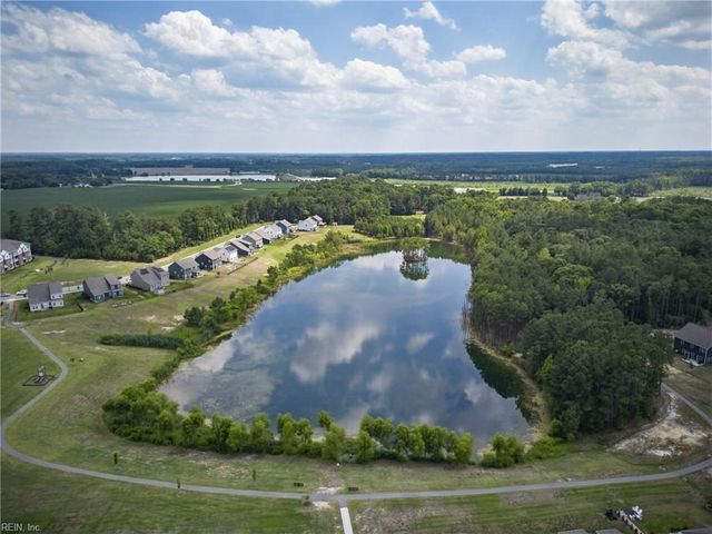 118 Oak Hill LN, Smithfield, VA 23430