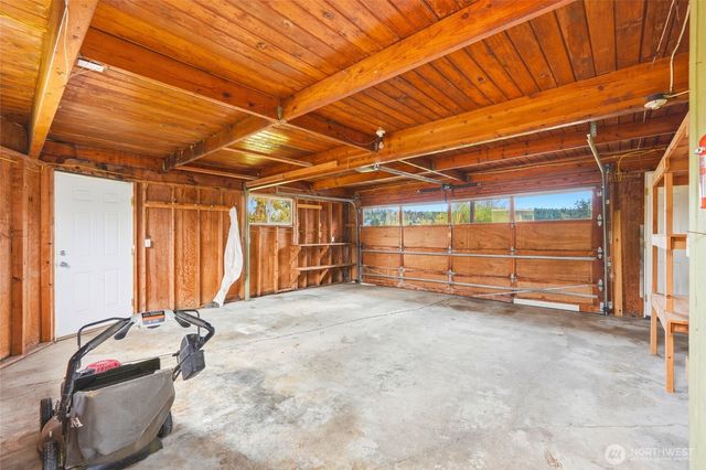 206 E Wall Street, Camano Island, WA 98282