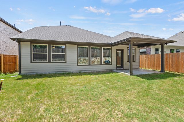 8637 Keeneland Drive, Fort Worth, TX 76120