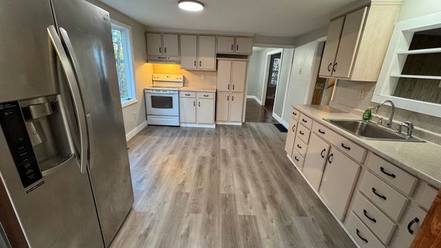 22 Fellows Road, Wakefield, NH 03872
