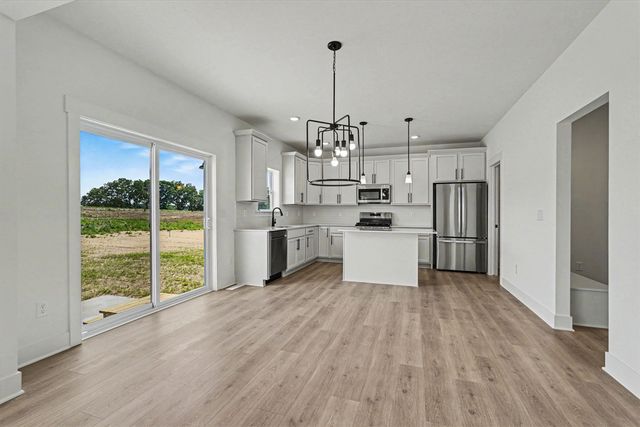 9392 Snow Valley Drive, Alto, MI 49302