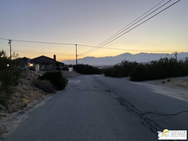 0 Loma Vista, Desert Hot Springs, CA 92240