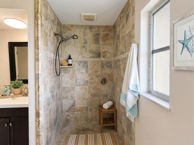 356 PEPPERTREE ROAD, Venice, FL 34293