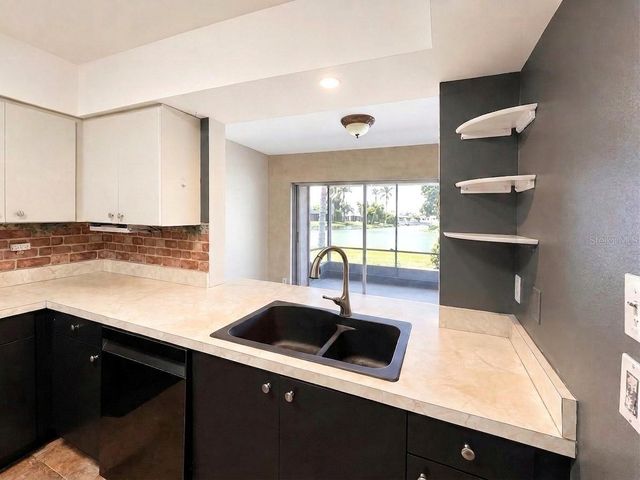 356 PEPPERTREE ROAD, Venice, FL 34293