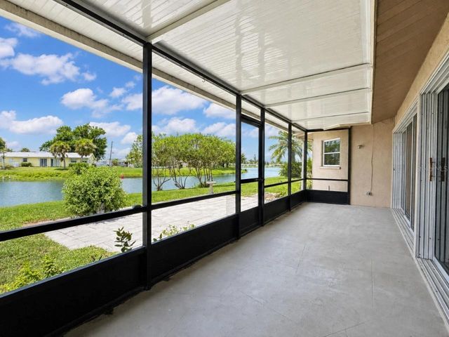 356 PEPPERTREE ROAD, Venice, FL 34293
