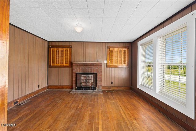 2183 South Highway 81, Jonesborough, TN 37659