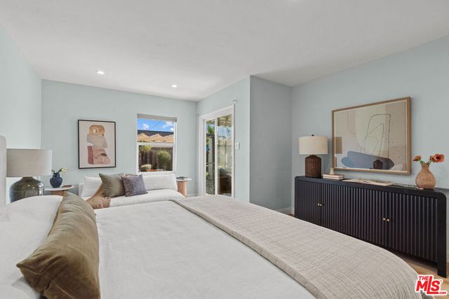 5832 S Van Ness Avenue, Los Angeles, CA 90047