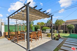 5832 S Van Ness Avenue, Los Angeles, CA 90047