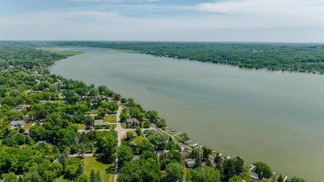 W3772 Alder DRIVE, Lake Geneva, WI 53147