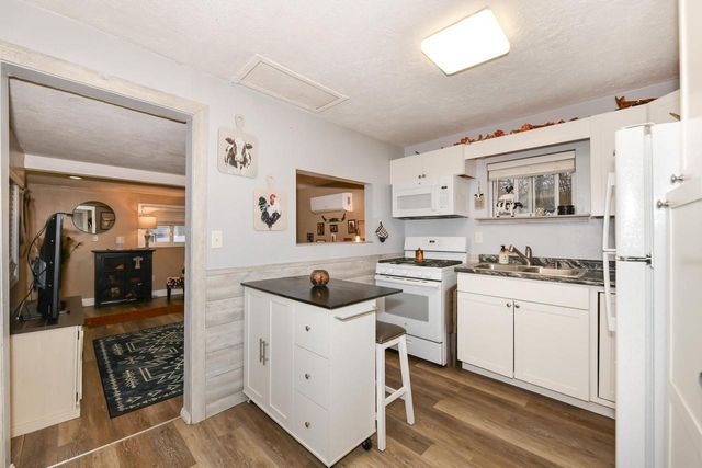 W3772 Alder DRIVE, Lake Geneva, WI 53147