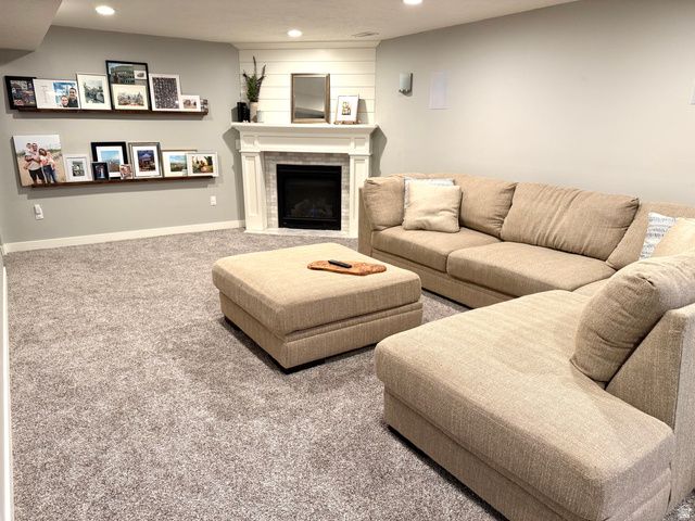 1612 E 925 S, Clearfield, UT 84015