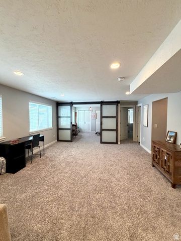 1612 E 925 S, Clearfield, UT 84015