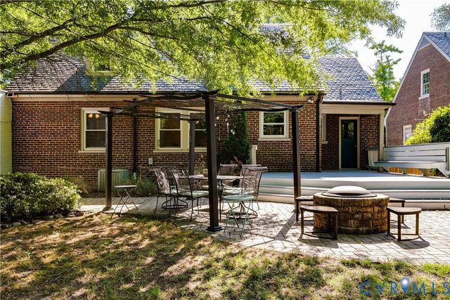 5014 E Seminary Ave, Richmond, VA 23227