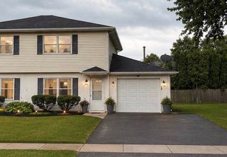 73 Joy Street, Sugar Grove, IL 60554