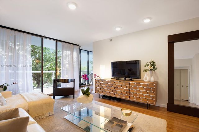 3640 Yacht Club Dr. 304, Aventura, FL 33180