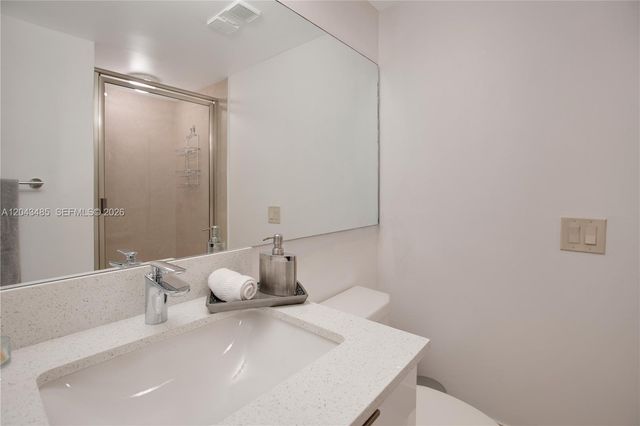 3640 Yacht Club Dr. 304, Aventura, FL 33180