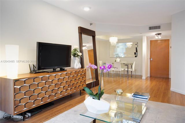 3640 Yacht Club Dr. 304, Aventura, FL 33180