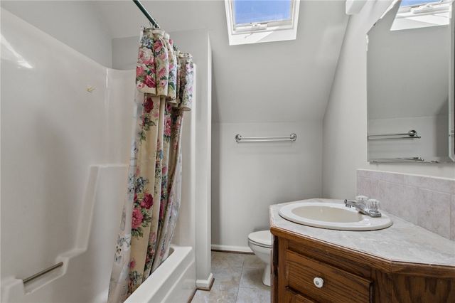 705 JENKINS BRIDGE Road, Simpsonville, SC 29680