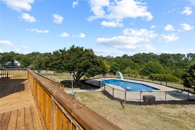 705 JENKINS BRIDGE Road, Simpsonville, SC 29680