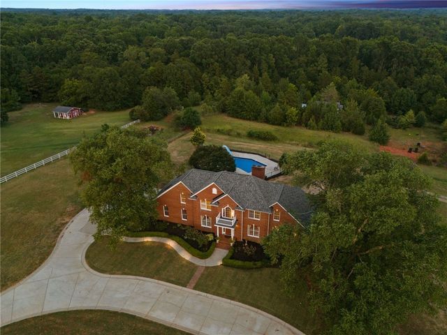 705 JENKINS BRIDGE Road, Simpsonville, SC 29680