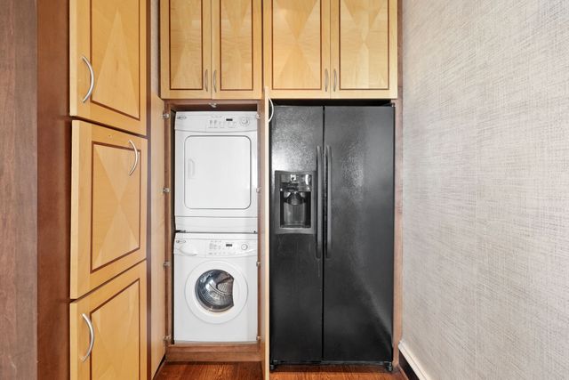 555 Church St Apt 2300, Nashville, TN 37219