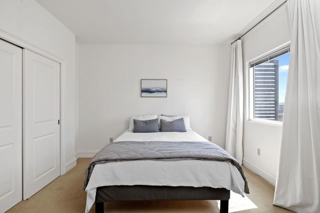 555 Church St Apt 2300, Nashville, TN 37219