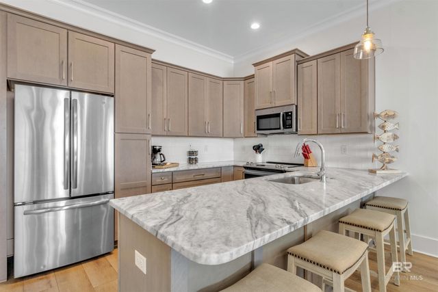 1592 W Beach Boulevard EE, Gulf Shores, AL 36542