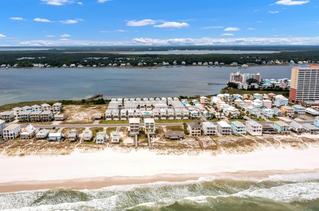 1592 W Beach Boulevard EE, Gulf Shores, AL 36542
