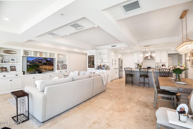 7117 E RANCHO VISTA Drive 4011, Scottsdale, AZ 85251