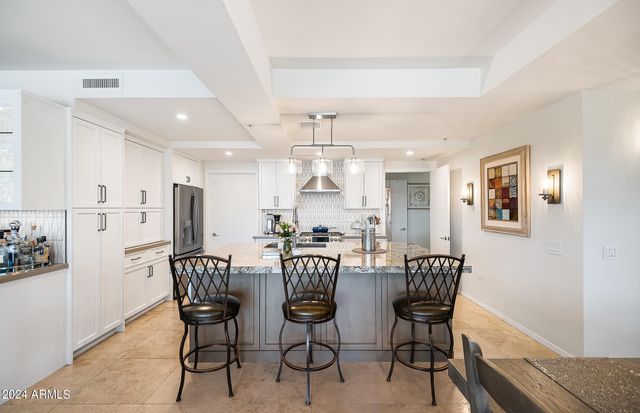 7117 E RANCHO VISTA Drive 4011, Scottsdale, AZ 85251