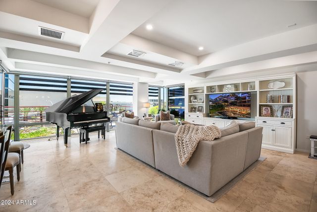 7117 E RANCHO VISTA Drive 4011, Scottsdale, AZ 85251