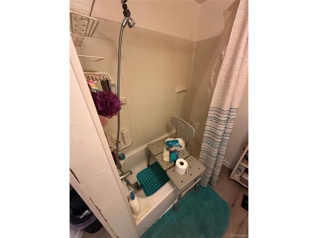 1002 4th Ave, Greeley, CO 80631