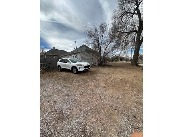 1002 4th Ave, Greeley, CO 80631