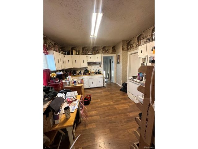 1002 4th Ave, Greeley, CO 80631