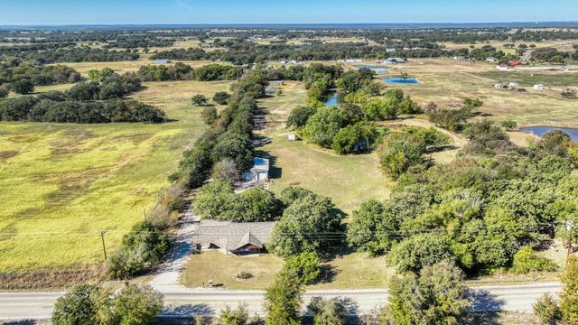 3200 Fairview Road, Millsap, TX 76066