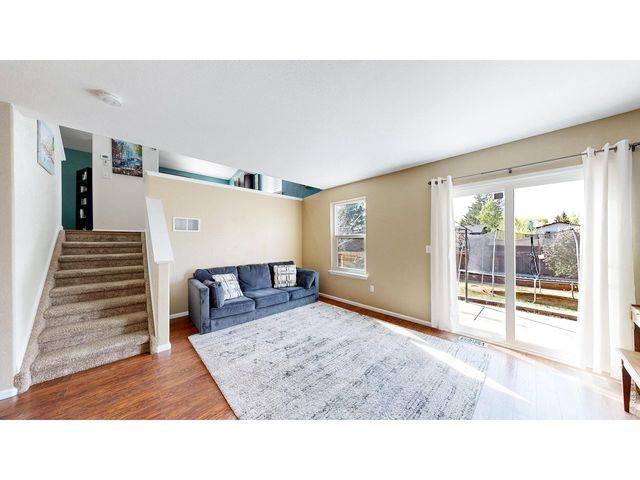 1748 Twin Lakes Cir, Loveland, CO 80538