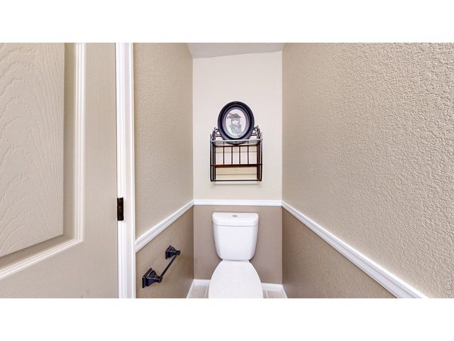 1748 Twin Lakes Cir, Loveland, CO 80538