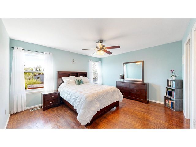 1748 Twin Lakes Cir, Loveland, CO 80538