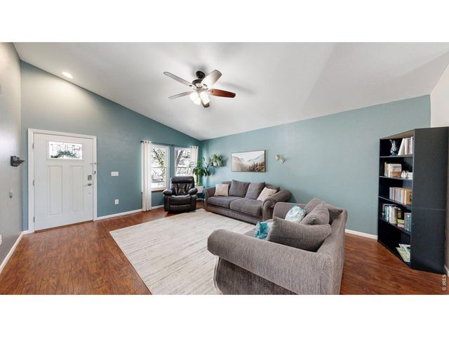 1748 Twin Lakes Cir, Loveland, CO 80538